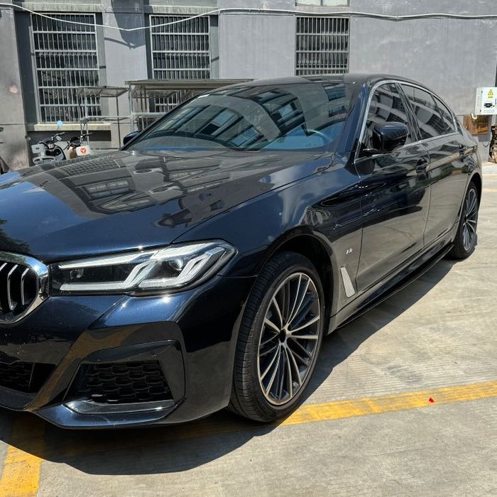 Prelungire praguri M-Tech BMW seria 5 G30 G31(2018-2023) negru lucios