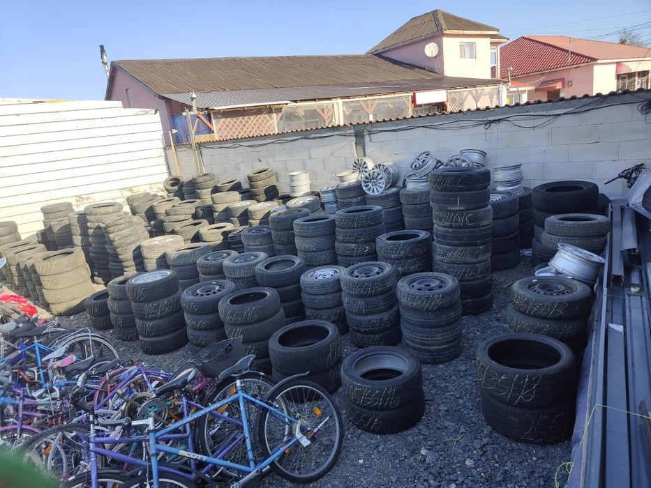 Cauciucuri iarna vara autoturisme dube scutere