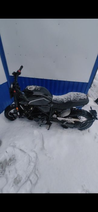 Продам с мотоцикл скремблер(Минск)