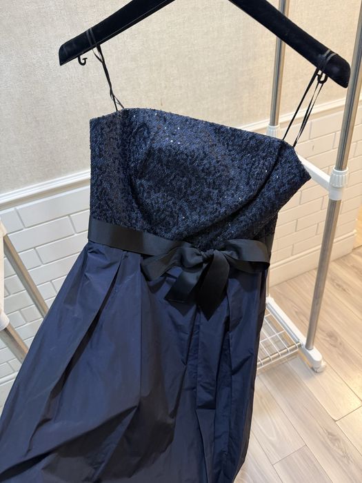 Стильное платье