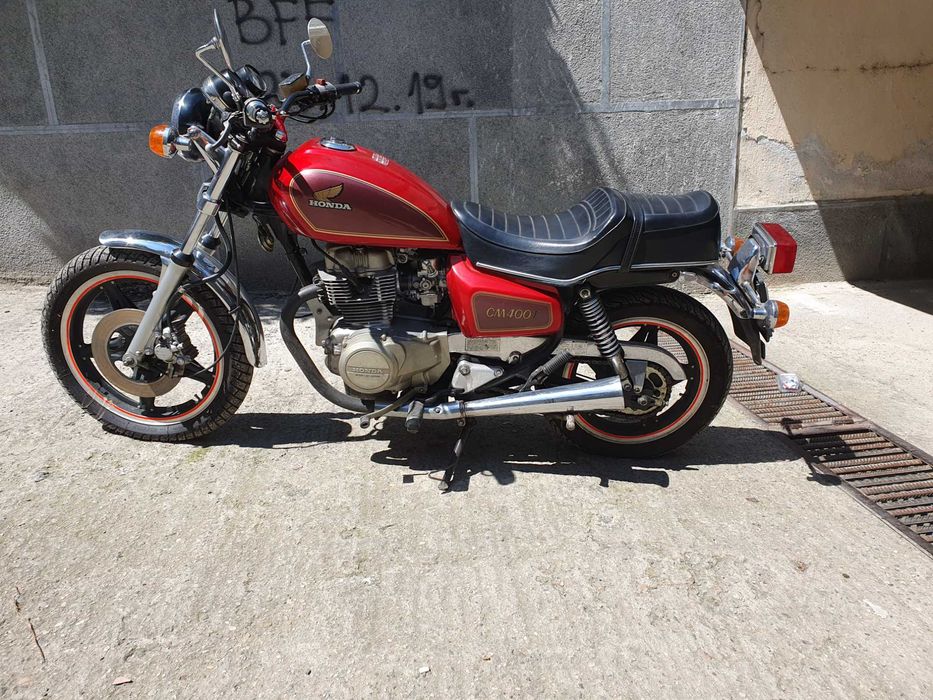 Honda CM 400 T 1981г. 45000км. мотоциклет с регистрация-всичко платено