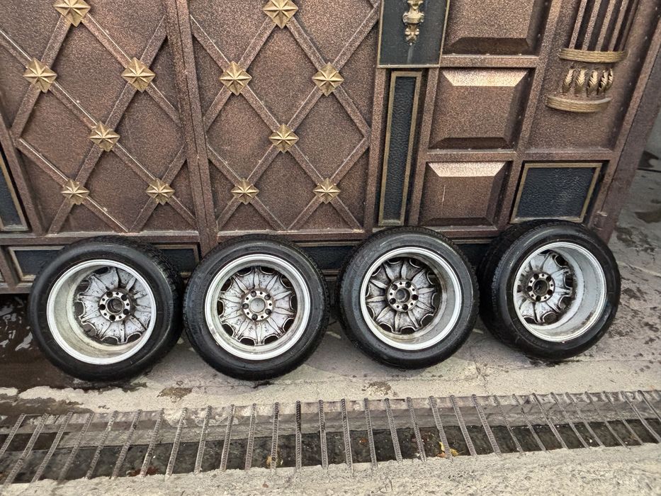 Продам диски мерседес р16