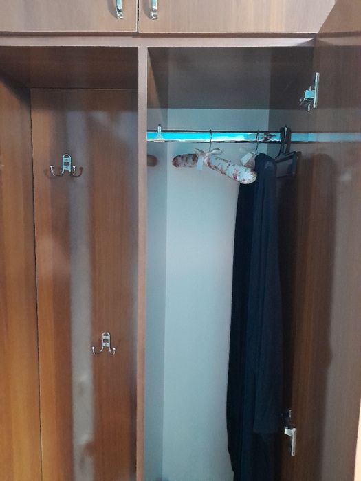 Мебель для прихожей.