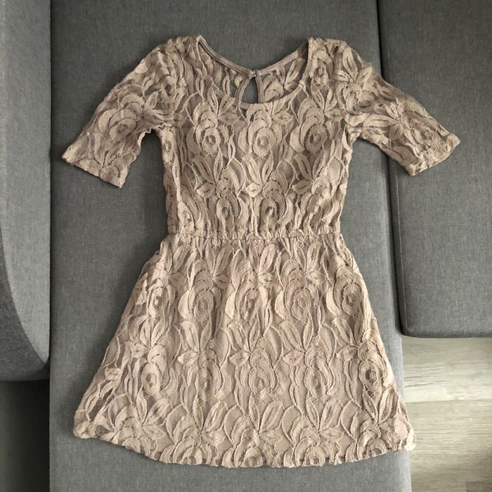 Бежова рокля/ туника