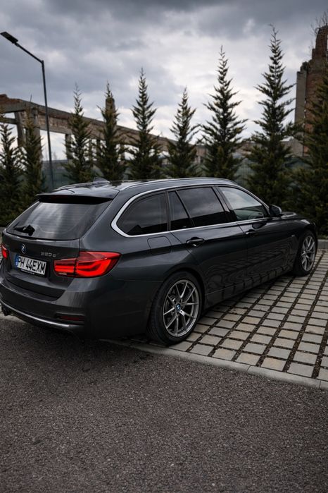 BMW seria 3 F31 Luxury Line xDrive Automat 2017