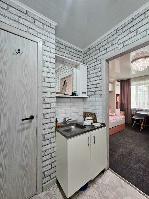 продается малосемейка ул. Кобыланды Батыра 24/2