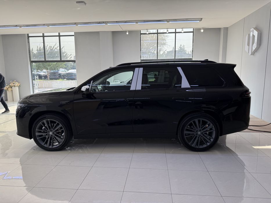 Leapmotor c16 Лидар 280km Gibrid 3+доп опция!