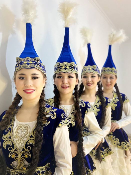 Танцевальные костюмы