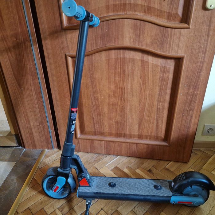 Детска електрическа тротинетка