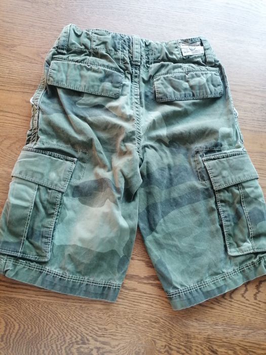 Gap 6 години къси панталони