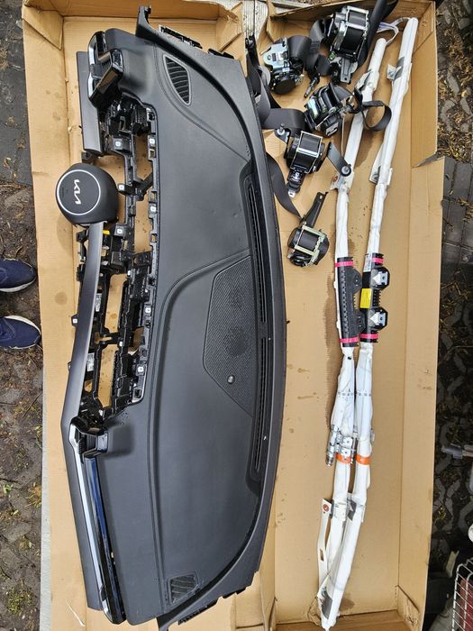 Curtina stinga dreapta originale kia sportage V 2021-2024