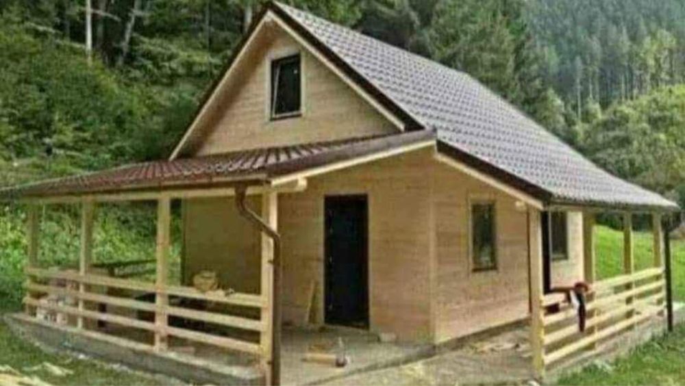 Vand case modulare din lemn