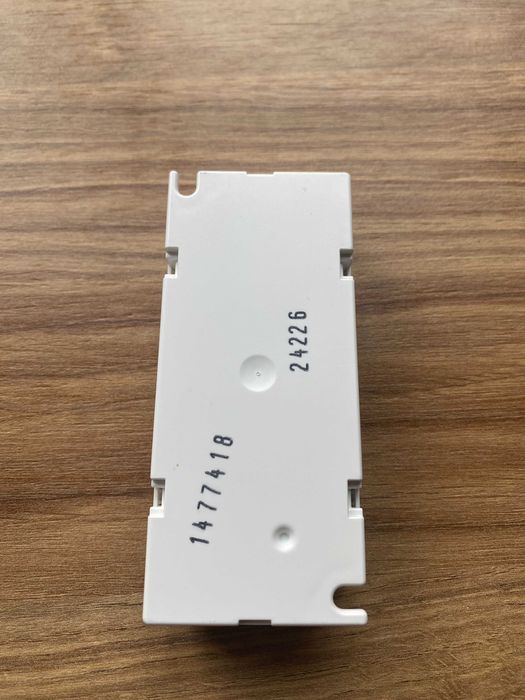 Дросел за светодиоден плафон