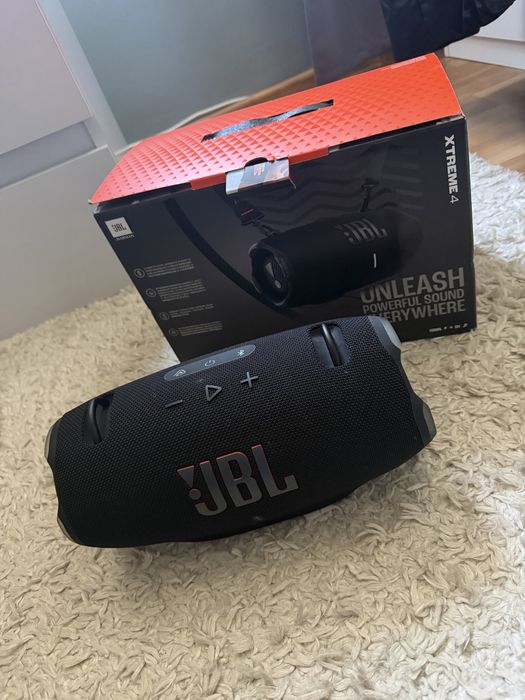 Преносима тонколона JBL Extreme 4