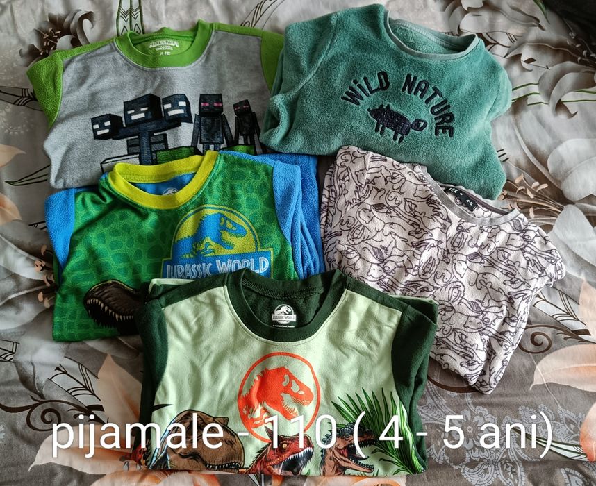Pijamale, vestute, sac de dormit