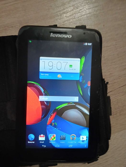 Таблет lenovo a3300