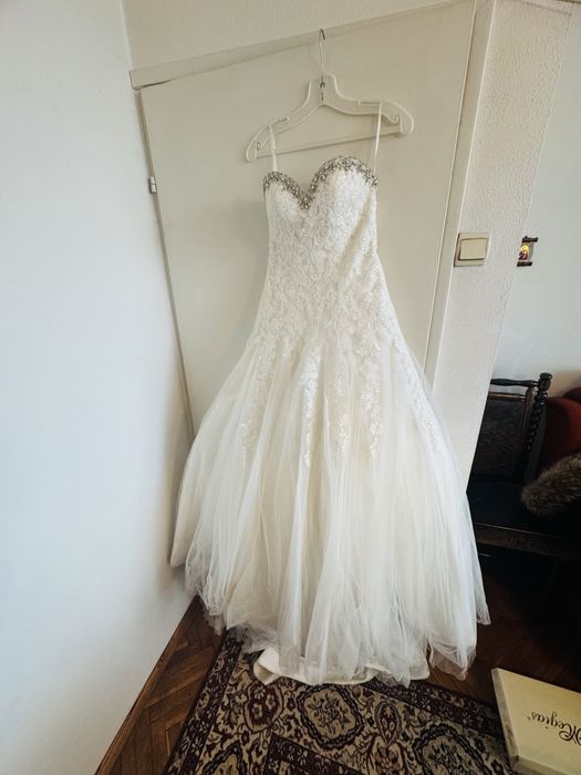 Сестбена рокля с було