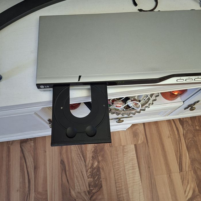 Dvd player, nou, in stare foarte buna