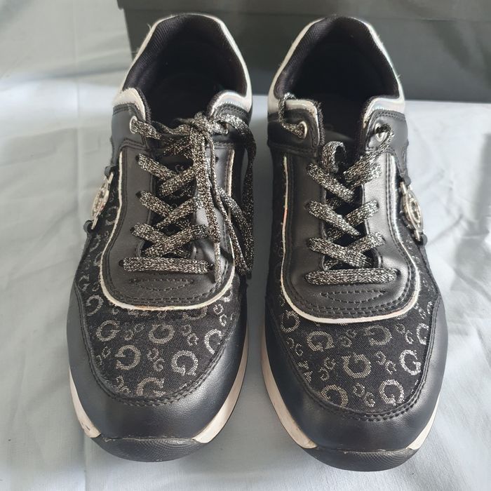 Guess masura  38