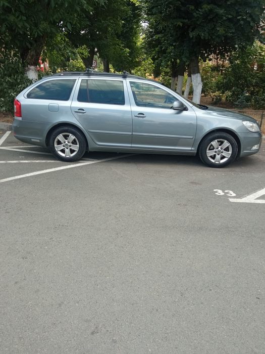 Vând Skoda Octavia 2  1,6 diesel an 2012