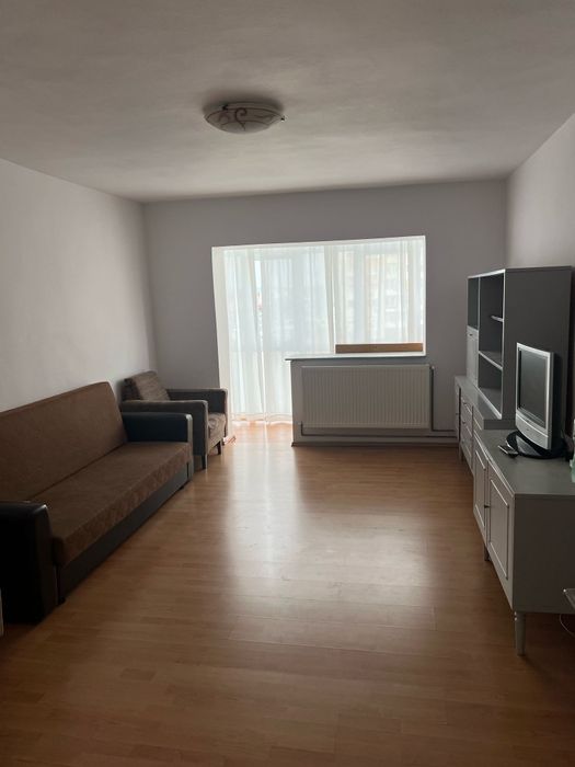 Inchiriez apartament 3 camere, 78mp