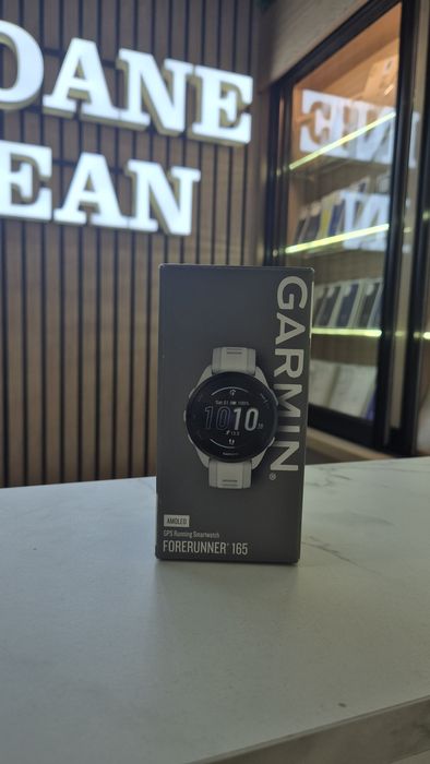 Garmin Forerunner 165 Amoled GPS Running SmartWatch White