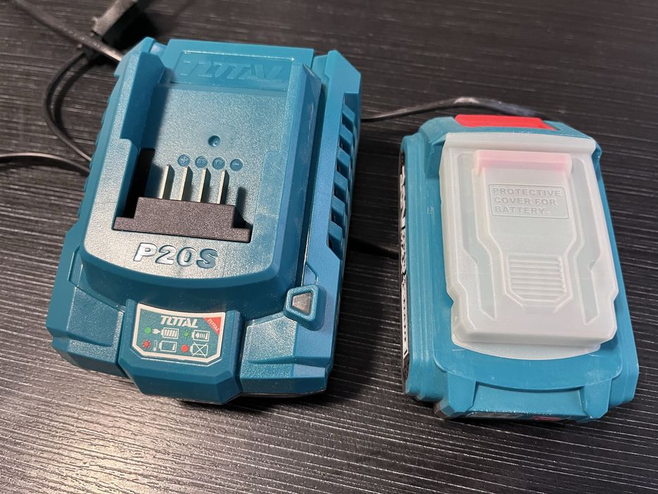 Батерия  2Ah 20V Total + зарядно P 20 S