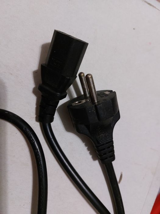 Продам 4 разных кабеля-шнура