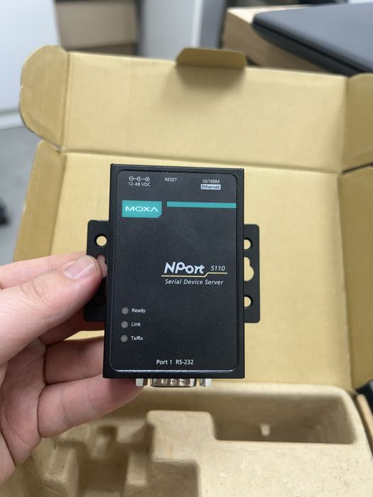 Продаю MOXA nport 5110