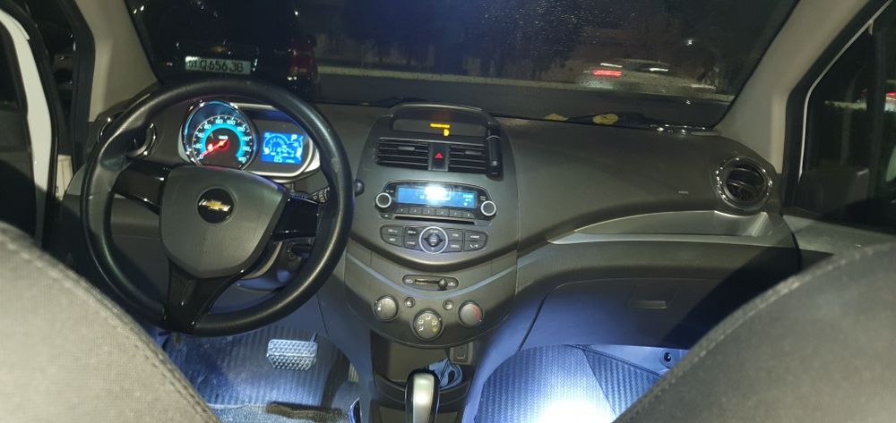 Chevrolet Spark. ATOMAT. Yili 2017. Yurgani 116000. Narxi 6800