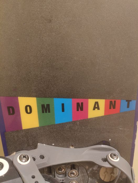 детски Сноуборд Burton Dominator Head Kizamu Lyt 155  never summer 158