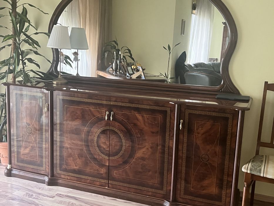 Продам мебель шкаф