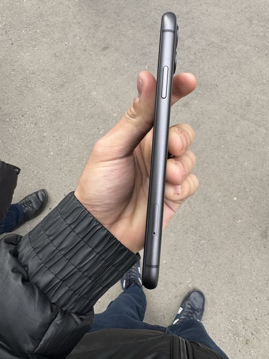 Iphone 11 black b/u