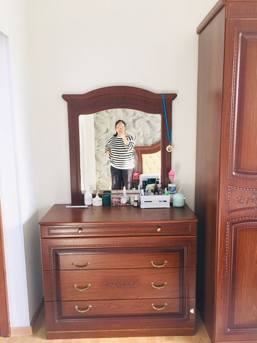 Спальный гарнитур