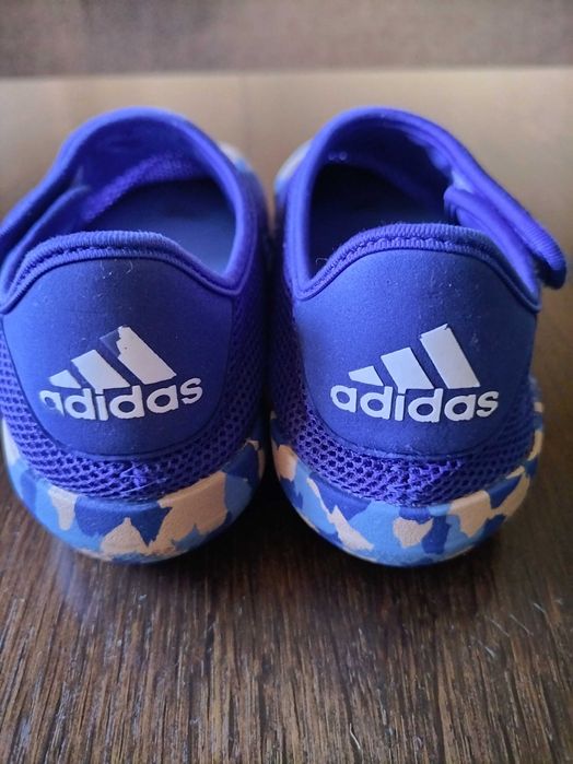 Детски сандали Adidas