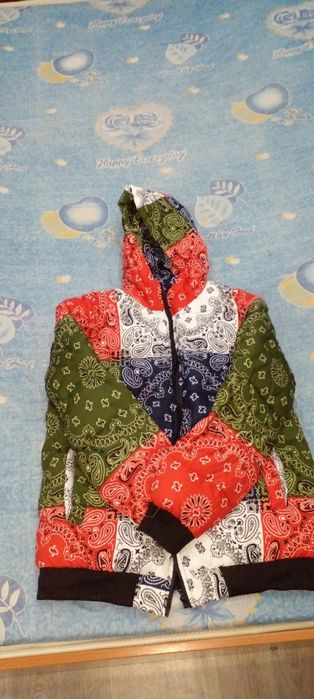 Продам куртку теплую