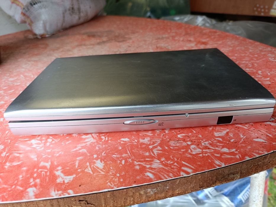 DVD player  Majestic