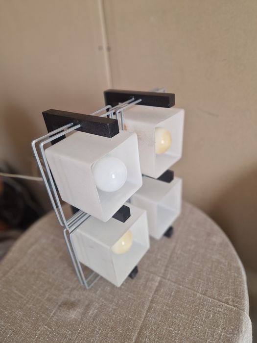 Продам светильник потолочный б/у