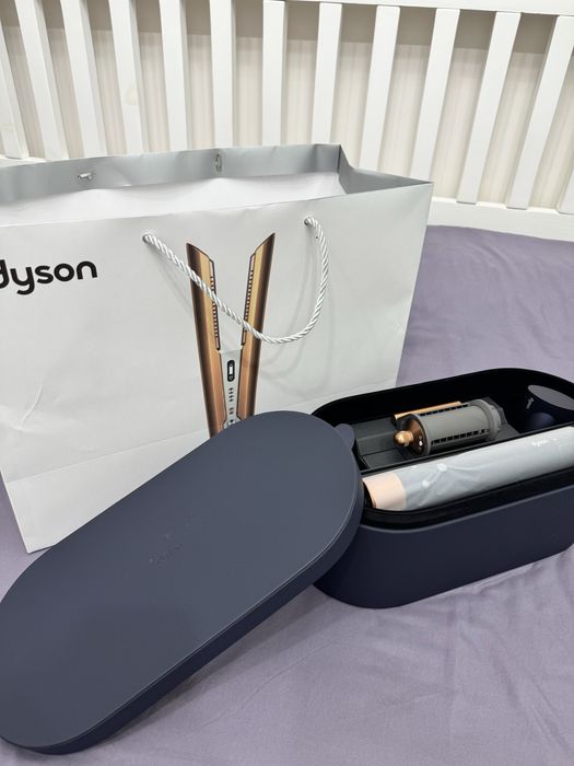 Dyson стайлер фен