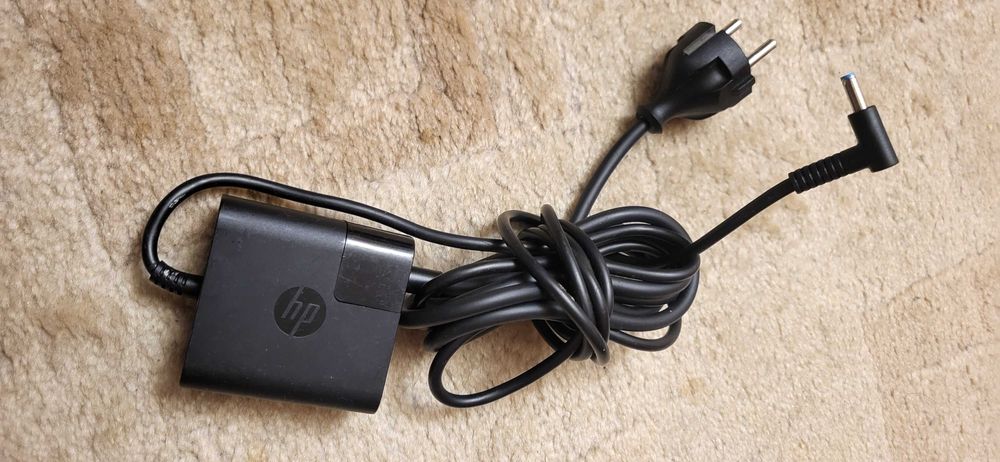 HP 45W Incarcator 19.5V-2.31A cu mufa albastra cu pin 65 lei
