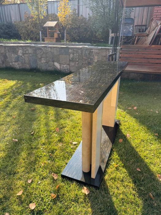 Консоль для прихожей