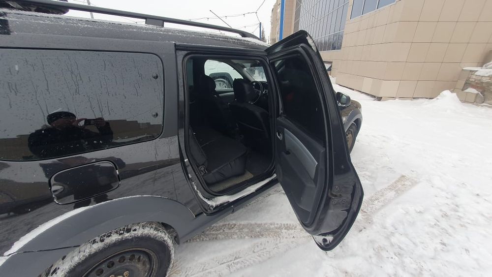 Срочно продам машину