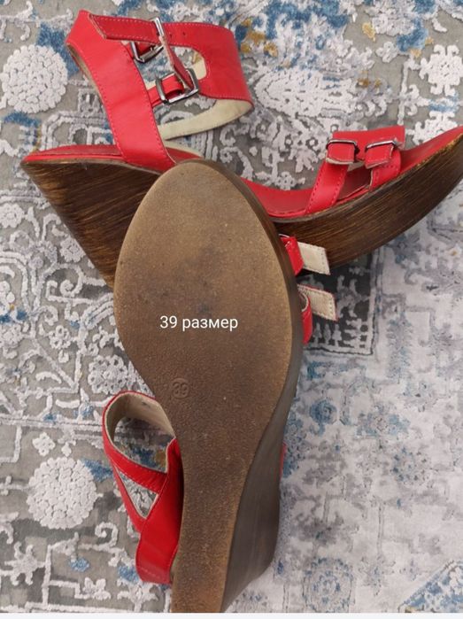 Сабо женские кожаные