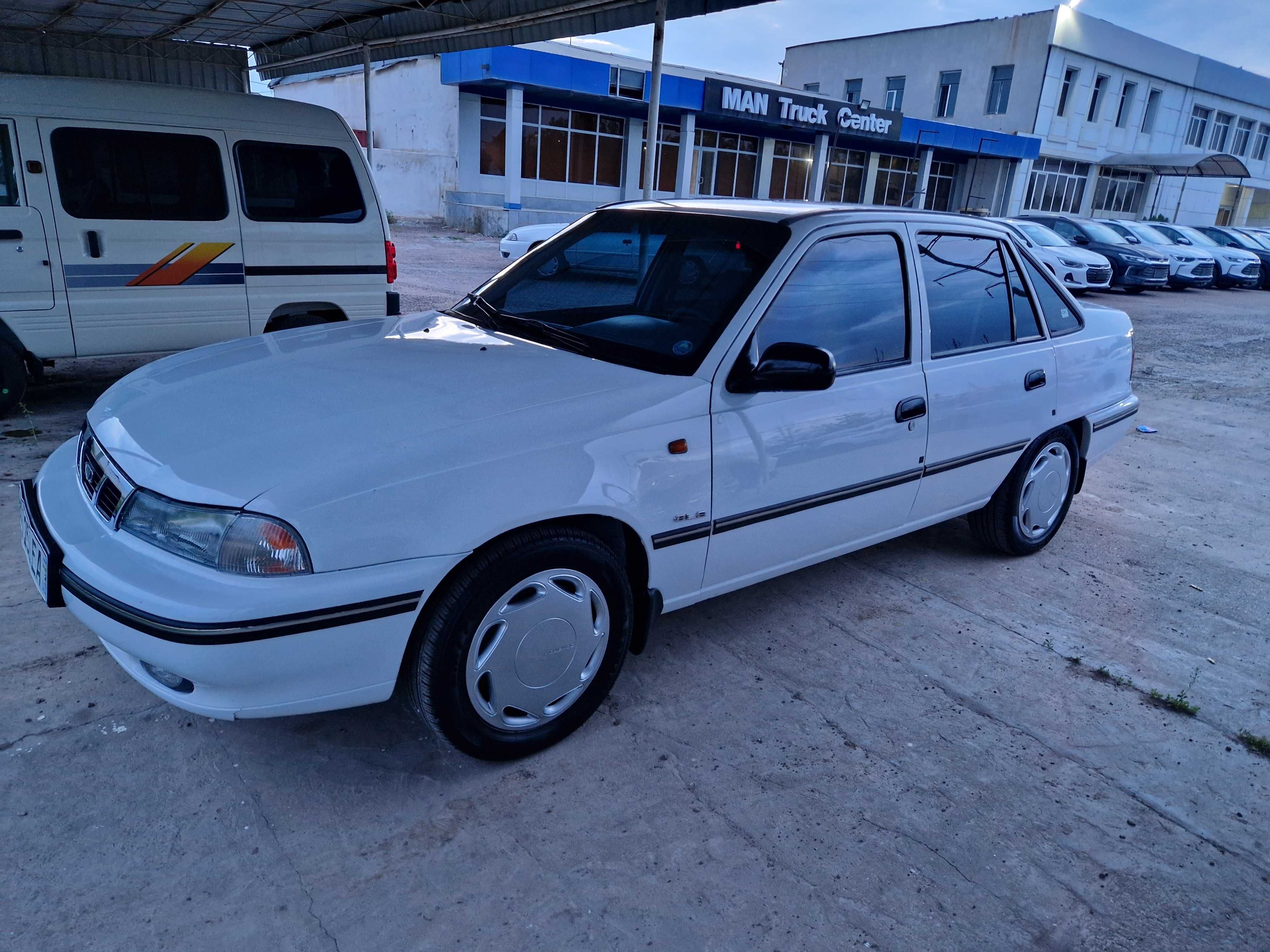 daewoo nexia 1,6 - Легковые автомобили в Сырдарьинская область - OLX.uz