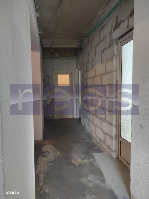 Vanzare 4 Camere | Zona Calea Calarasilor- Hala Traian