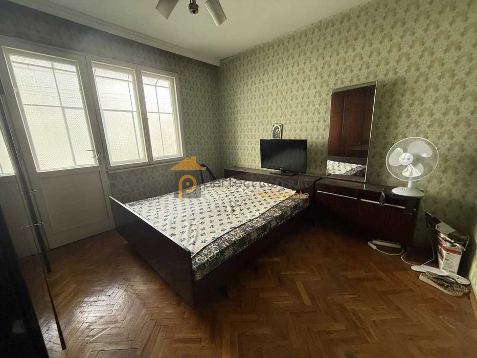 Продава се Четиристаен апартамент в Пловдив, Гагарин - 96 кв.м за 2365 €/кв.м - Снимка #5
