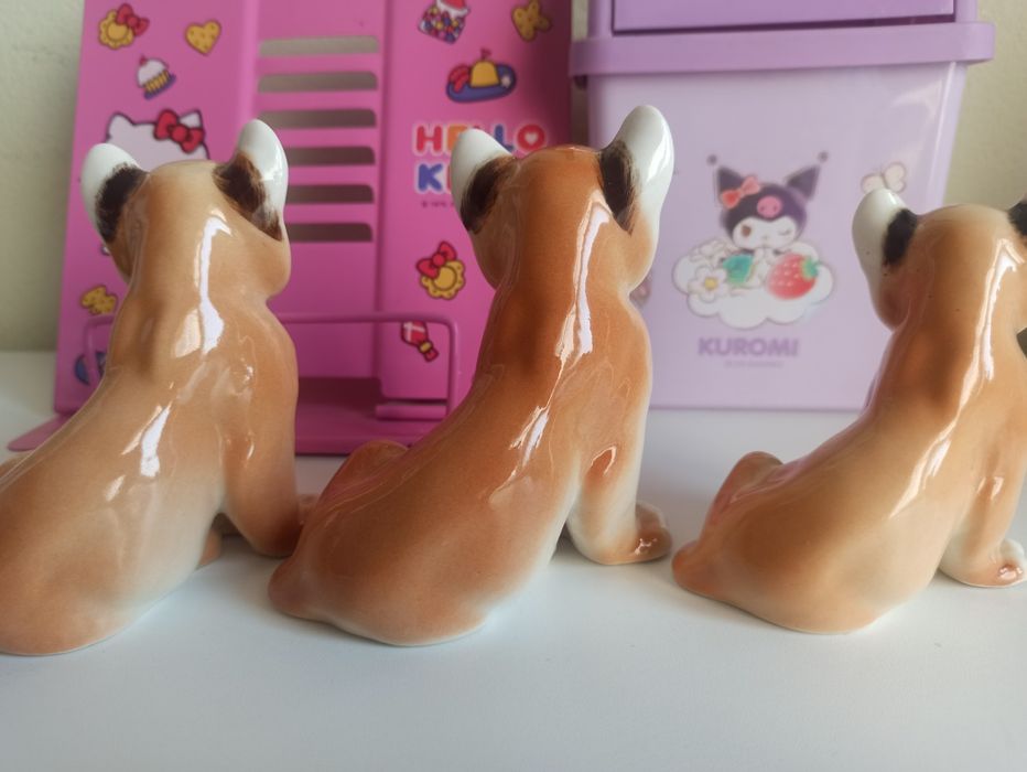 Статуэтки львята