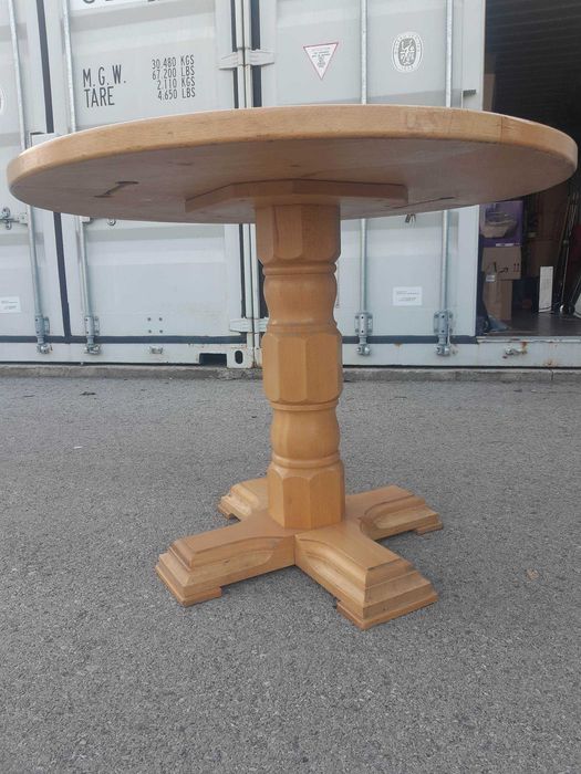 Masa Veche Din Lemn Masiv 100 Cm plus 8 Scaune Thonet vechi