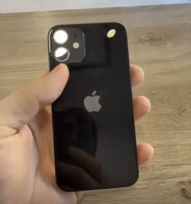 Iphome 12 mini.