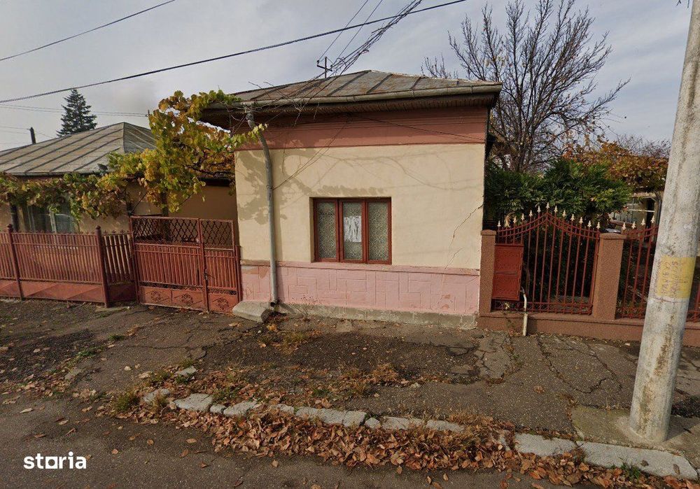 Casa P - 161 mp  + Garaj + Teren 442 mp, Ramnicu Sarat